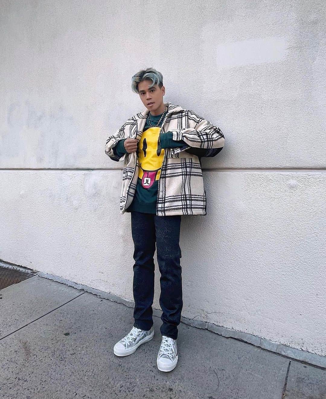 ウィーエスシーのインスタグラム：「Spreading that happy energy in our Miles Smile Icon 😝 Shop all our end of season deals now ! Link in bio. • • • • • • ​#wesc #wescfall20 #fallarrivals  #wearethesuperlativeconspiracy #wastedyouth #fw20 #fall #collection #graphictees #fallwear #graphics #hoodie #denim #outerwear #lifestyleclothing #cargos #beanie #fallclothing #fallstyle #parka #streetwear #ootd #kotd #pacsun #hoodieseason #thrasher #skateboard」