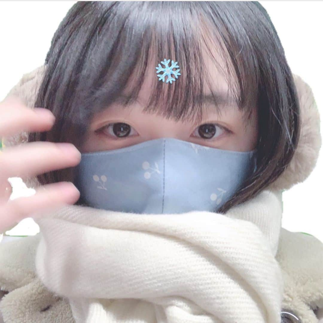 市村愛里さんのインスタグラム写真 - (市村愛里Instagram)「マスクにマフラーに耳あて。うん、ばっちり！」1月6日 21時43分 - airi_hkt48