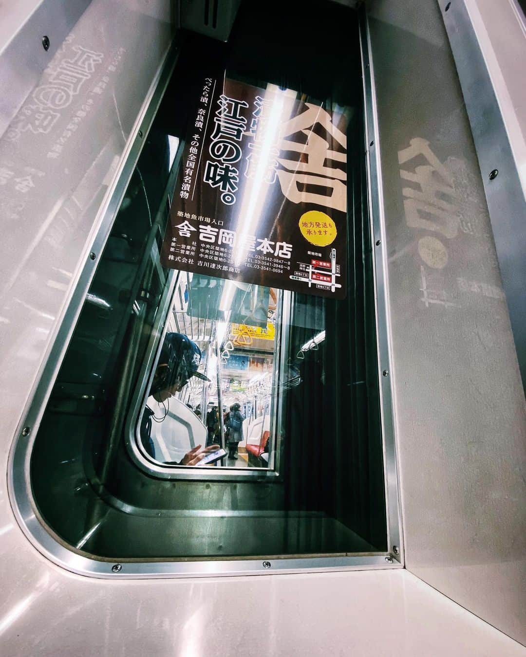 ima_ju / Jun Iのインスタグラム：「: : Over There :  : 向こうの車両がもっと遠くに感じるようになるな〜... : : ::」