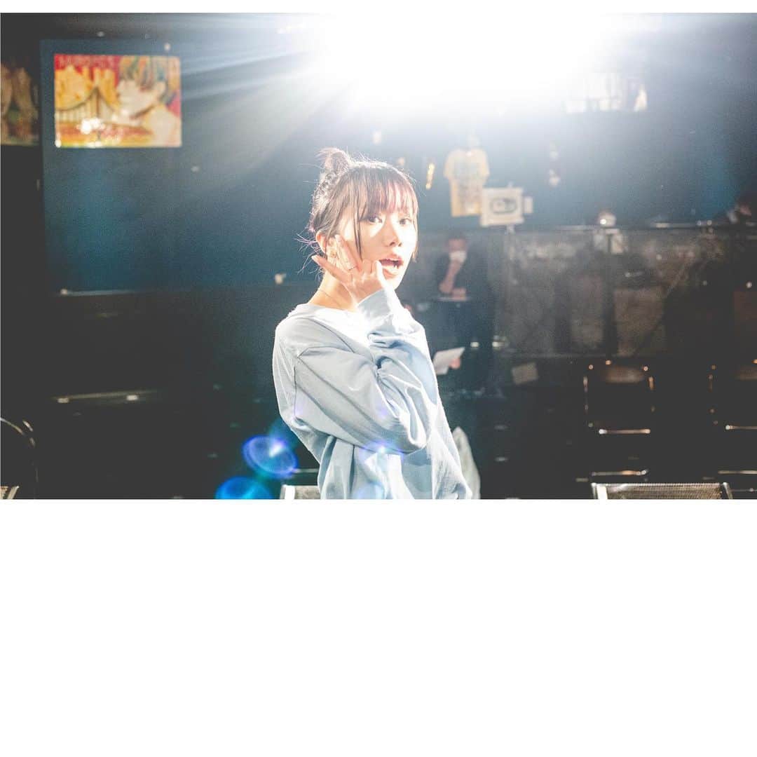 YUNA（芳森由奈）さんのインスタグラム写真 - (YUNA（芳森由奈）Instagram)「.  牛　猛　進 .  規制が沢山ある中でのライブですが、決して準備運動ではない大切な時間。 楽しかったねー！！！！今回来れなかった方も、また必ず来れるようにとステップアップ。ありがとう！！！ #Uphoto」1月6日 22時07分 - yoshimoriyuna