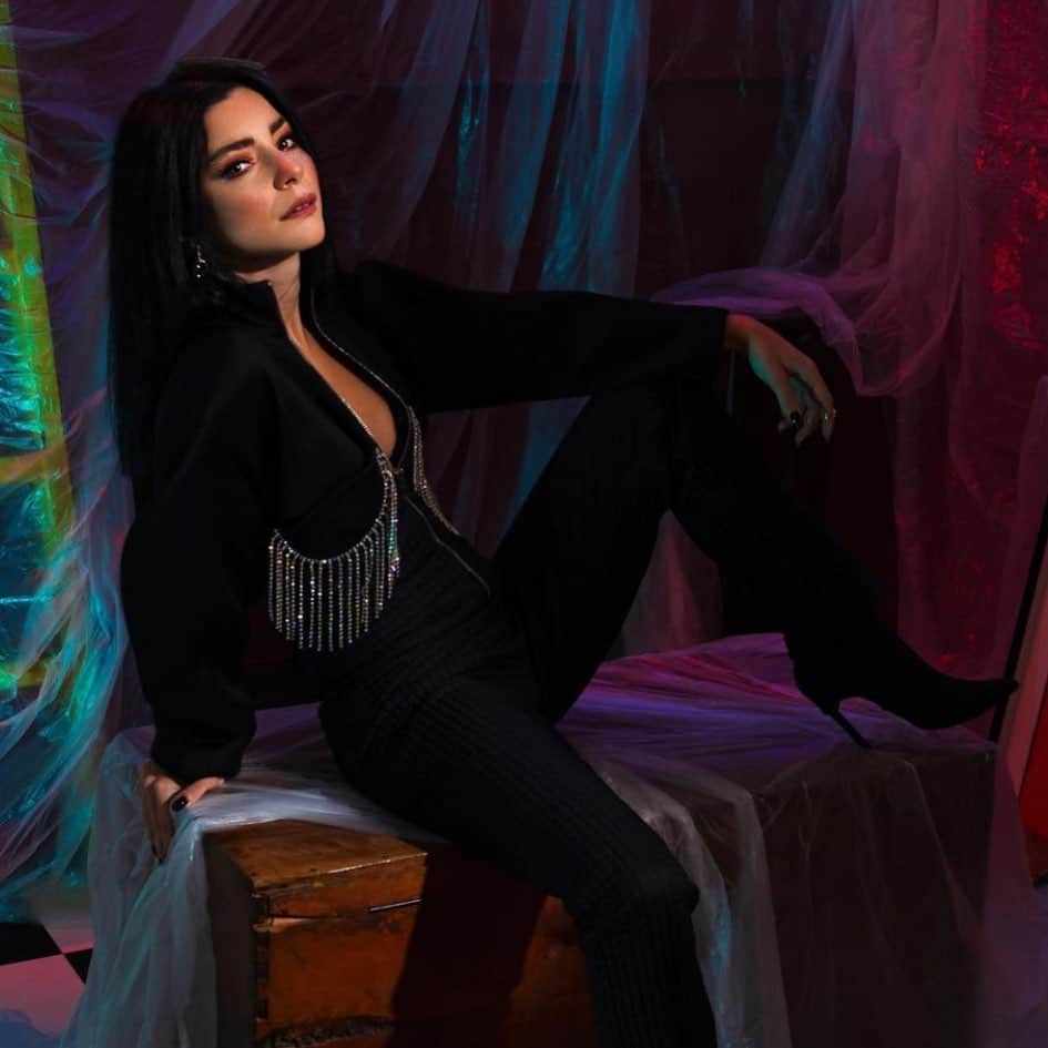 Merve Boluğurのインスタグラム
