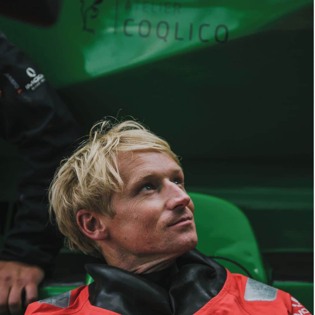のインスタグラム：「@maximesorel started sailing in Cancale, (West coast of France). After distinguishing himself in several races, he decided to apply for Vendée Globe 2020.⁣ Freedom, work, competition... all these values are shared by the skipper, @atelier_coqlico & the House of Dormeuil, which is proud to communicate about this brilliant collaboration.⁣ .⁣ .⁣ .⁣ 📸 by @maelphotography⁣ @atelier_coqlico⁣ Skipper V and B – Mayenne @team_vandb_mayenne⁣ .⁣ .⁣ .⁣ #skipper #sailor #sailing #luxurycloth #hardwork #competition #values #ateliercoqlico #démesurémentsurmesure #jefaismonmax」