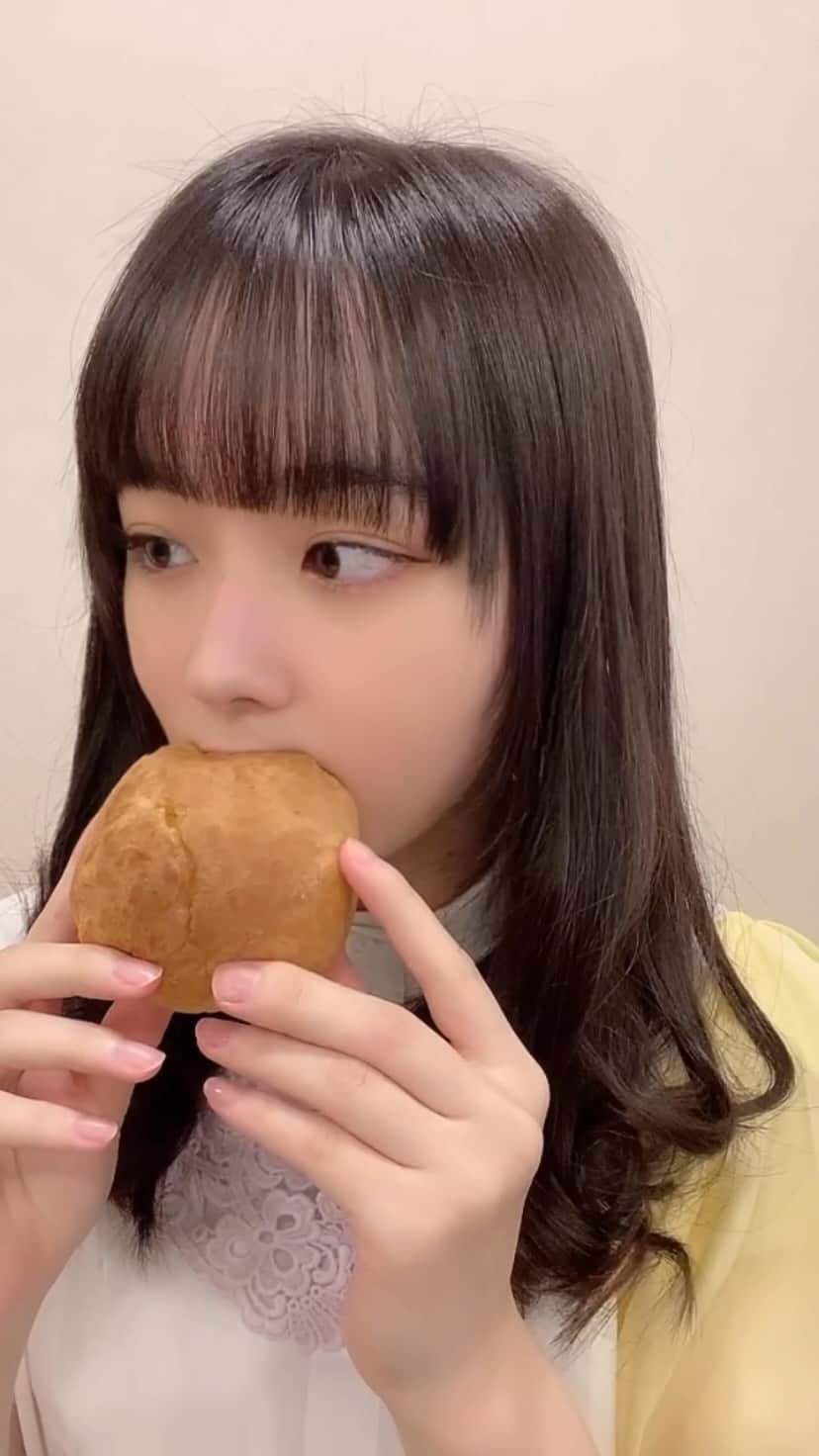 高田もものインスタグラム：「もぐもぐ」
