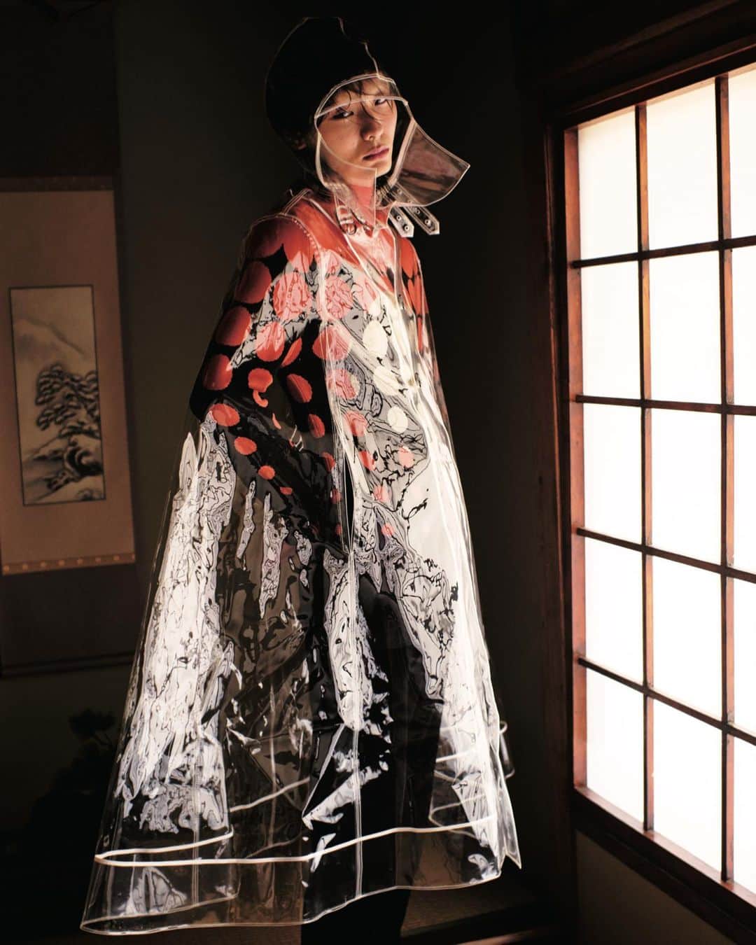 パコラバンヌさんのインスタグラム写真 - (パコラバンヌInstagram)「DAINTY FORCE.  #MeganYusukeUeda wearing Fall Winter’s 2020 looks in @w2emag.jp. Styled by @masahiro_hiramatsu and photographed by @naotografie」1月7日 1時58分 - rabanne
