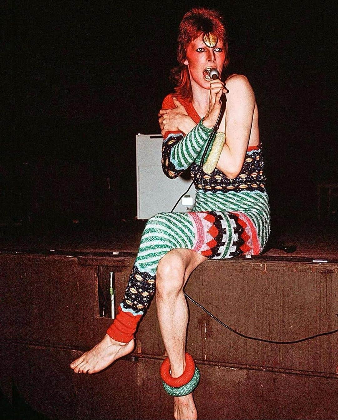 イマン・アブドゥルマジドさんのインスタグラム写真 - (イマン・アブドゥルマジドInstagram)「Bowie by @therealmickrock 72/73 #BowieForever」1月7日 1時58分 - the_real_iman