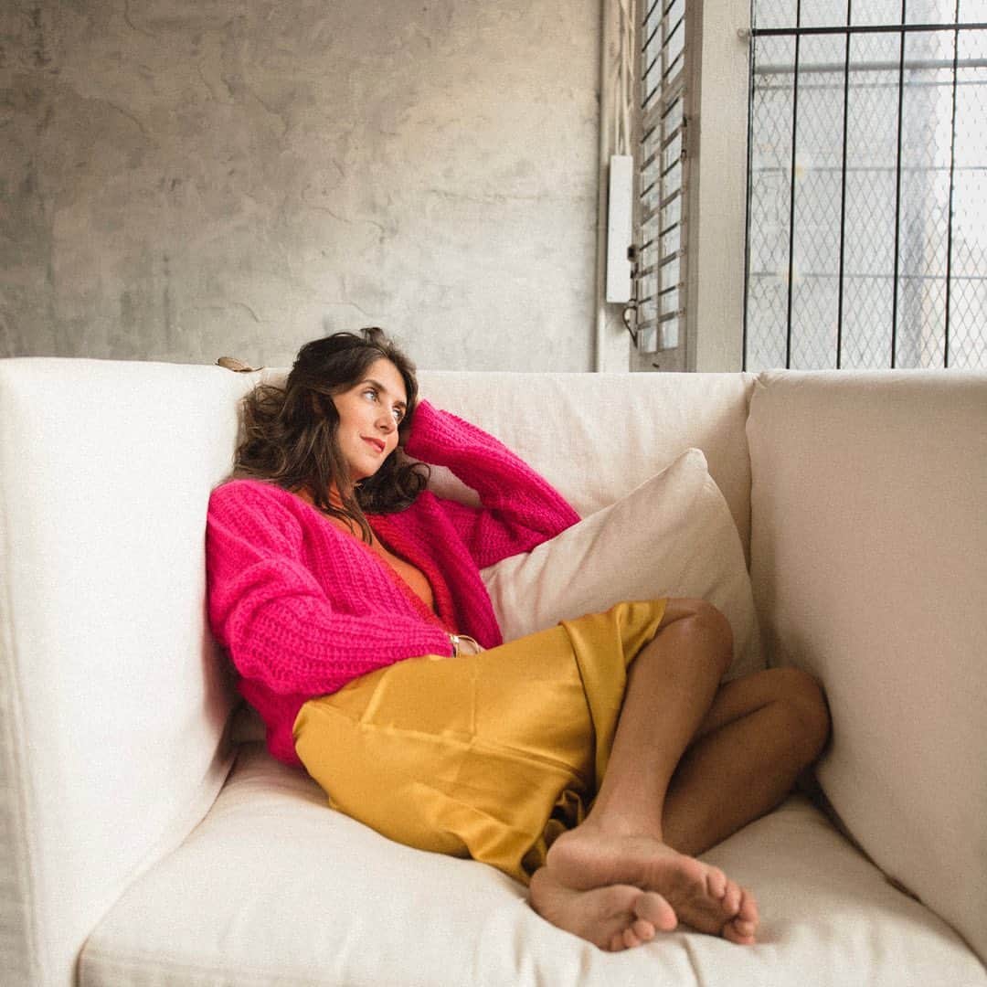 ダニジョーのインスタグラム：「Jewel tone state of mind 💎」