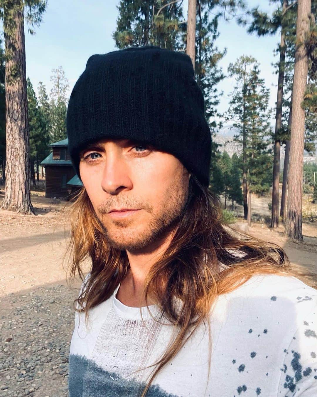 ジャレッド・レトさんのインスタグラム写真 - (ジャレッド・レトInstagram)「🌅🌲🏕🥾⛰」1月7日 4時04分 - jaredleto