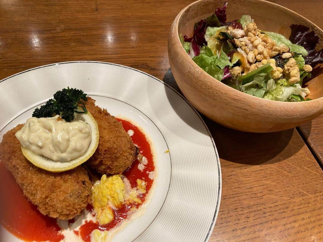 てっぺいさんのインスタグラム写真 - (てっぺいInstagram)「10日ぶりの外メシ！ うひょー！うめぇー！ GO TOのポイントでランチ」1月7日 15時35分 - nice_teppee