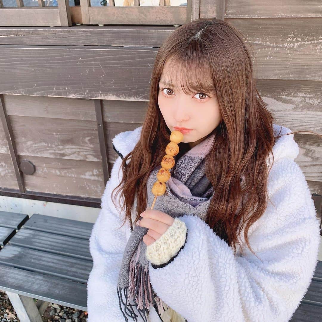 太田里織菜のインスタグラム：「. . お団子ひさびさ食べた🍡💓 . #らぶどる」