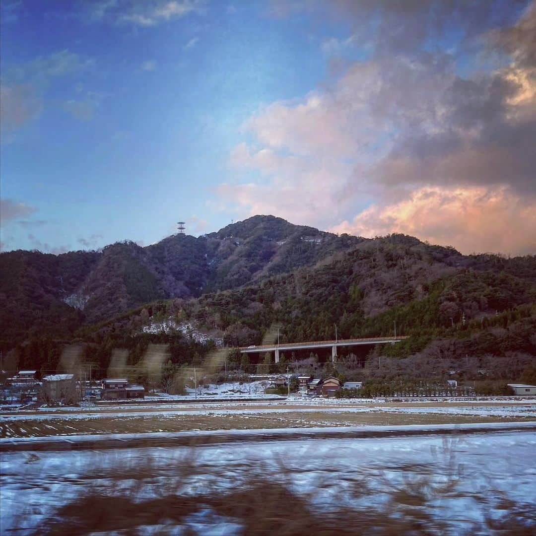 滝波宏文さんのインスタグラム写真 - (滝波宏文Instagram)「#天王山 #美浜町 #若狭 #越前 #国境 #福井県 #fukui」1月7日 8時00分 - hirofumitakinami