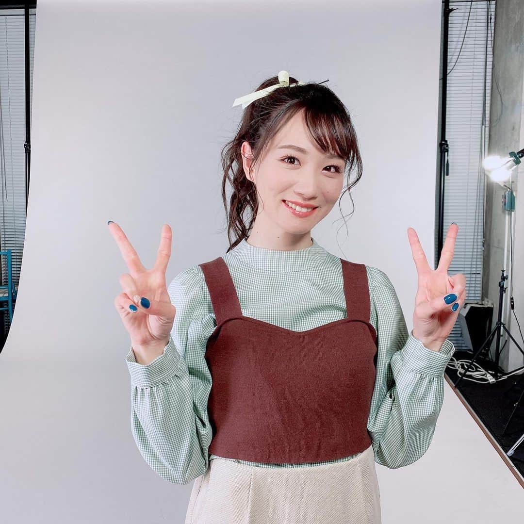 永山飛鳥のインスタグラム：「ポニーテール✨ 1番好きな髪型💕  #あすきょう　#双子　#一卵性双生児 #アイドル　#ポニーテール #ヘアアレンジ」