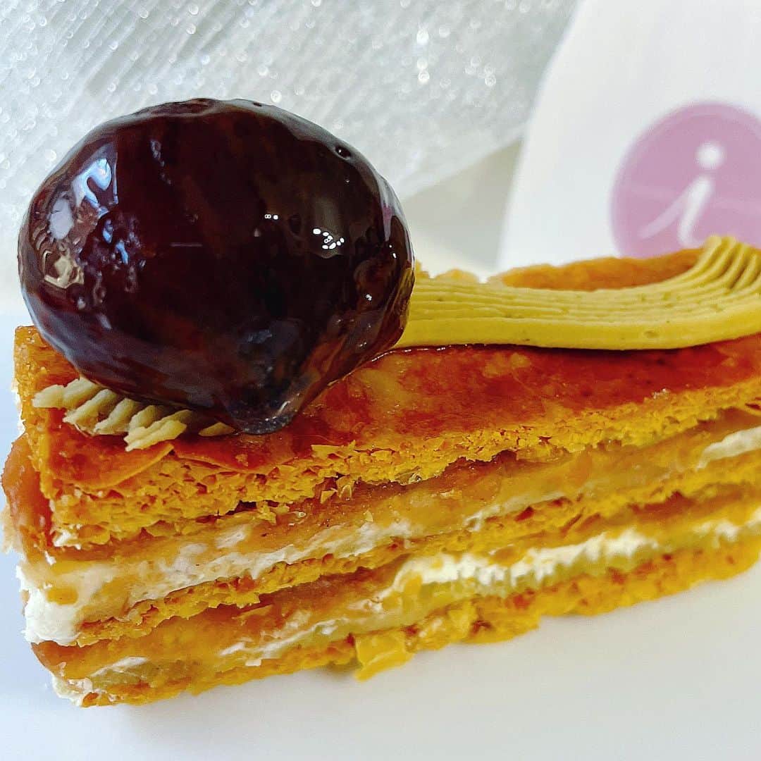 里井真由美のグルメインスタ