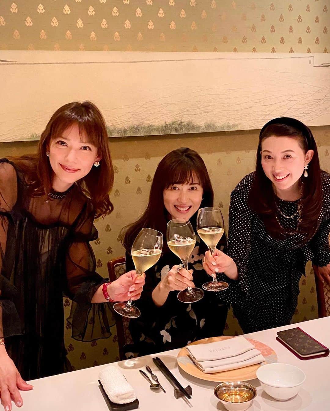 箕輪玖美のグルメインスタ