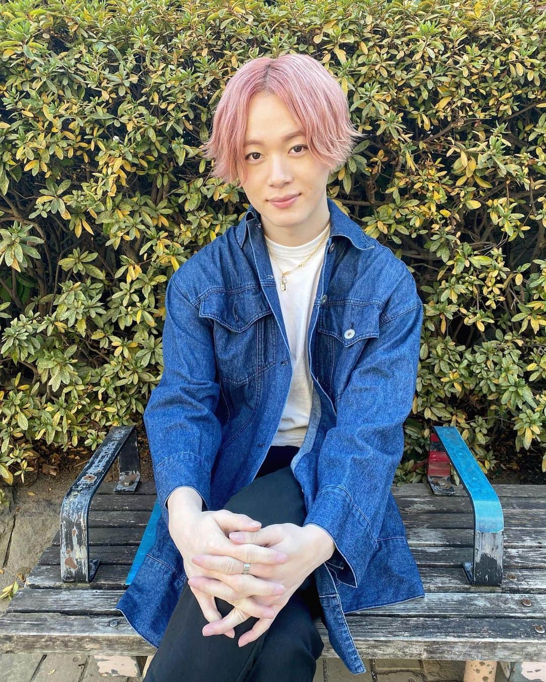 のインスタグラム：「・ ・ ・ ・ ・ ・ ・ ・ ・ ・ ・リハーサルDay‼️ ・この前のワンマンよりパワーアップしております👍🏻 ・ ・最近寝ても寝ても眠い🥱 ・ ・今からメンテナンス行ってこよ〜👶🏻 ・ ・綺麗綺麗してきますっ😗 ・ ・ ・ ・ ・ #内海大輔」