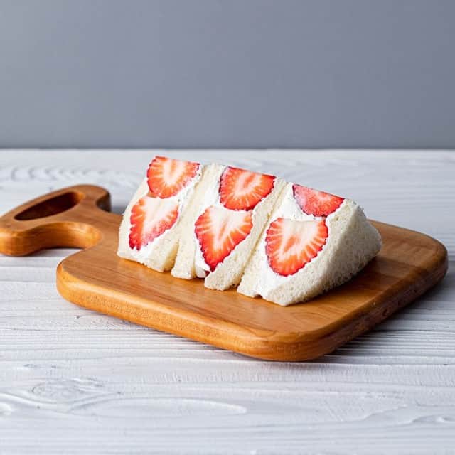 オズモール編集部のグルメインスタ