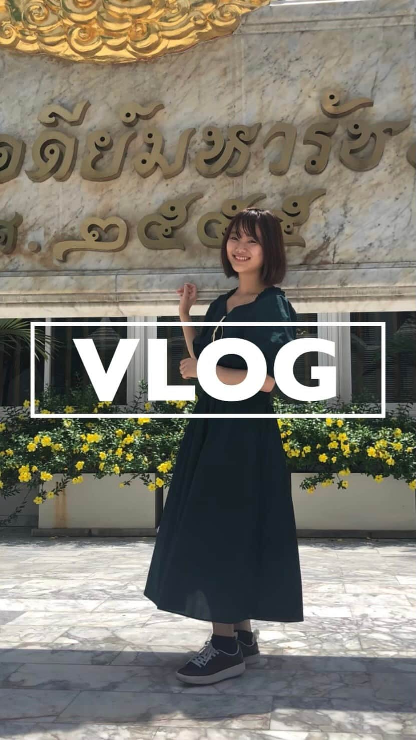 石川花音のインスタグラム：「自粛期間暇すぎてタイに行った時のVLOGを作りました。💻 特に面白くはないので、お時間ある方だけ見てね🥺 ちょいちょい出てくるストーリーやtiktokが懐かしい…  #タイ #タイ料理 #タイマッサージ　#Thailand #タイマッサージ　#ナイトマーケット　#ワットパクナム #ワットポー　#ブルーホエール　#タイ観光　#bnk48」