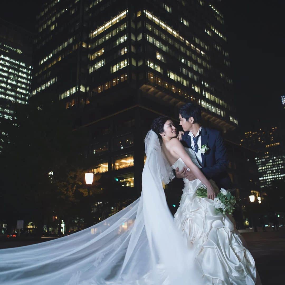 CLAIREのインスタグラム：「東京駅エリアにてドラマティックフォト✨ ・ @clairebridalstudio」