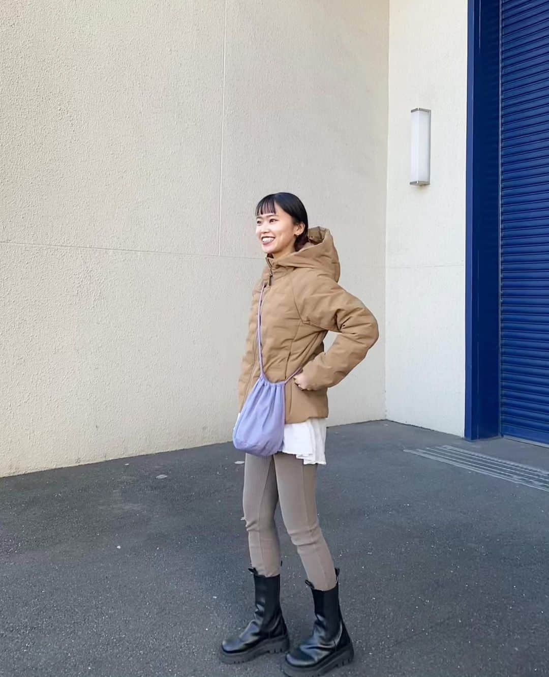 井村亜里香さんのインスタグラム写真 - (井村亜里香Instagram)「軽くて暖かい  @tigora_women のダウン♡ 私服にも合わせやすいお気に入りの スポーツブランド。 雨の日も寒い日も大活躍してます⛄️✨ ・ #tigora#tigora_women#fashion#code #outer#outerwear#wear#wintercode #downjacket#down #ティゴラ#スポーツデポ#アルペン #ダウン#アウター#ダウンコーデ #コーデ#私服#冬コーデ#ブーツ#PR」1月7日 13時47分 - arika_imura