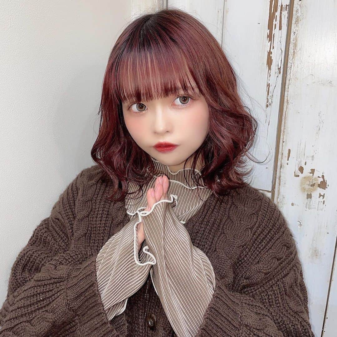 のインスタグラム：「美容はじめにlino**でトリートメント〜 髪の毛生き返りました👶🏻✌︎」