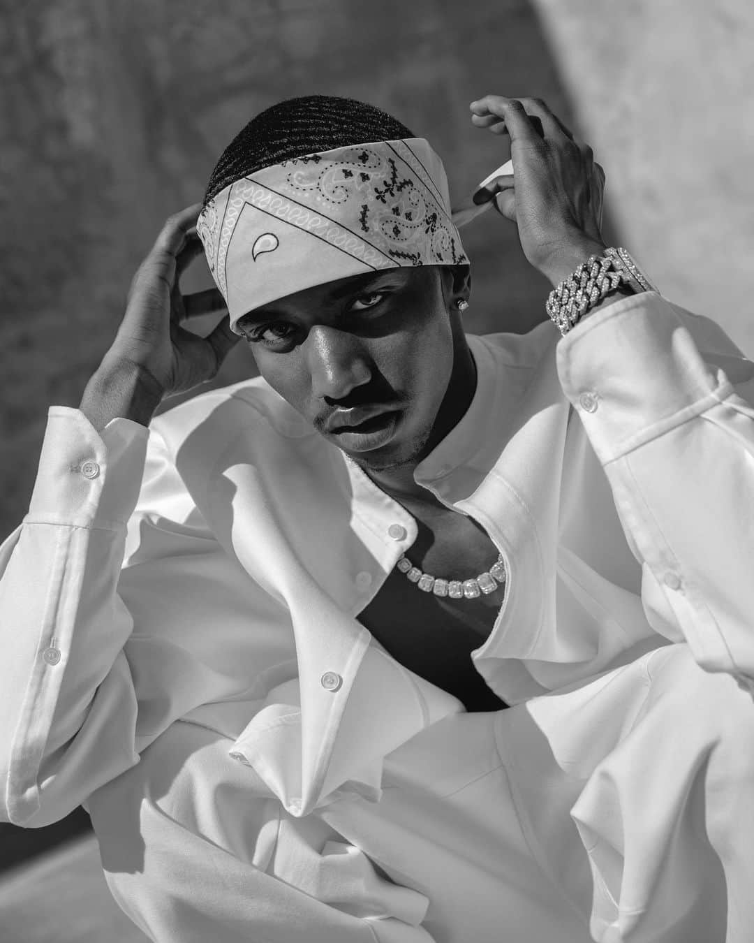 カリーヌ・ロワトフェルドさんのインスタグラム写真 - (カリーヌ・ロワトフェルドInstagram)「Kicking-off the new year with a shoot we did in Miami remotely from Paris ☀️ @kingcombs is shot by @dvnchrstphr wearing @maisonvalentino. Loving this 90’s feel 💕 produced by @crstudio」1月8日 0時33分 - carineroitfeld