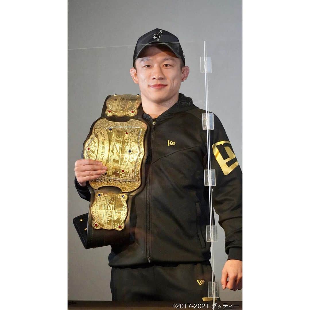 のインスタグラム：「ㅤ ㅤ RIZIN BANTAM WEIGHT CHAMPION ㅤ Kyoji Horiguchi ㅤ ㅤ 本日はお時間を作っていただき、超絶ありがとうございました！最強、最高！ ㅤ ㅤ 第4回 #ファンミーティング #堀口恭司 選手 #RIZIN #CHAMPION #グッティー写真」