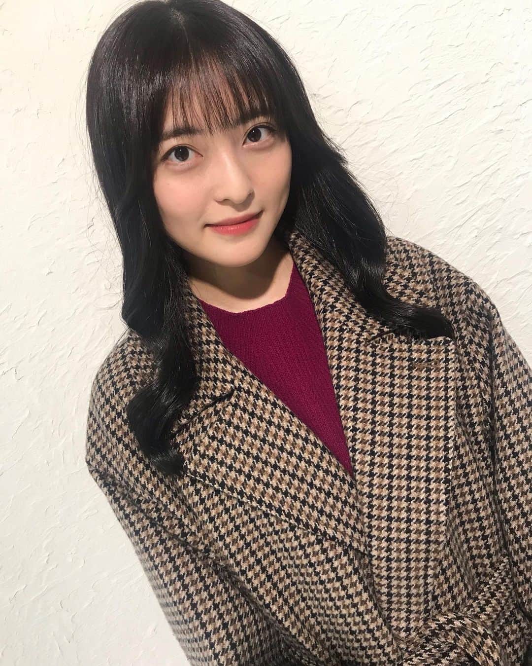 のインスタグラム：「あけましておめでとうございます🎍⛩🌅  2021年１発目の投稿だー！！！✨  まだまだ不安な世の中ですが、 本当に皆さん、お身体には気をつけて。 私も気をつけます。  安心して皆さんと会える日がきますように。  今年もがんばります！！！！！🙇‍♂️」
