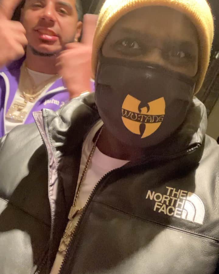 ファンクマスター・フレックスのインスタグラム：「NEW ALBUM SNIPPET! Off my album!  @funkflex x @realcj_ 🔥🔥🔥🔥 7 PM SATURDAY @HOT97 GET READY! @jamescruz1 x @iamshaft x @therealdjstacks x @juinjeff  @yamaicaproductions this track 🔥🔥🔥🔥!!! WHO ELSE SHOULD I GET ON MY ALBUM?」