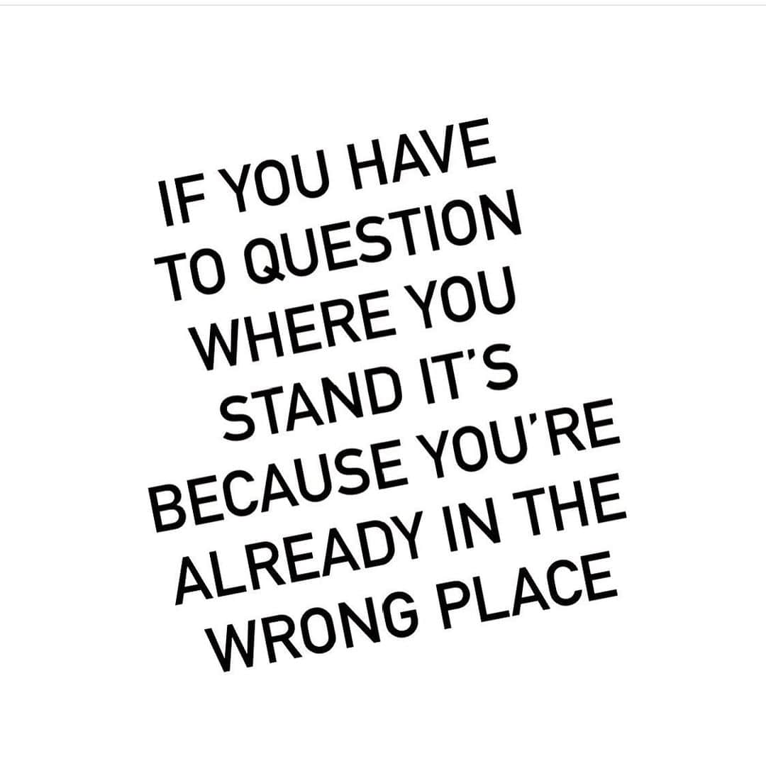 トレーシー・キスさんのインスタグラム写真 - (トレーシー・キスInstagram)「Something that is truly right for you will never leave you questioning my darlings; you will instantly know that what you have is the answer to what you have been looking for when you find it. If you’re in a job that doesn’t fulfil you and you question how long you can stick it out you already know that it’s not where your heart lies and you are simply settling for a salary over passion and purpose. If you’re in a relationship and you don’t know how your partner truly feels about you, or you question how much they care, then it’s evident that something isn’t right because if somebody loves, adores and devotes themselves to you and only you then their actions will always speak louder than works and you would have no doubt or confusion over how they feel and what they want in life. If you question the validity of your friendships, acquaintances and interactions you are recognising the struggles and differences in lifestyles and beliefs that prevent you to flow smoothly. In all of these situations I’d recommend that you put quality over quantity, cut out the unnecessary and seek that which is truly meaningful, worthwhile and honest, even if it means being alone. The fact that you question somebody, something, anything or everything is your gut instinct telling you that it is either not right or incomplete and therefore something vitally important is missing. It is entirely up to you whether you learn to live with that void in your life or decide to change your path and seek to fulfil yourself and your purpose 🙏🏼 #selfworth #selflove #positivity #personalgrowth #mindfulness」1月7日 17時11分 - tracykissdotcom