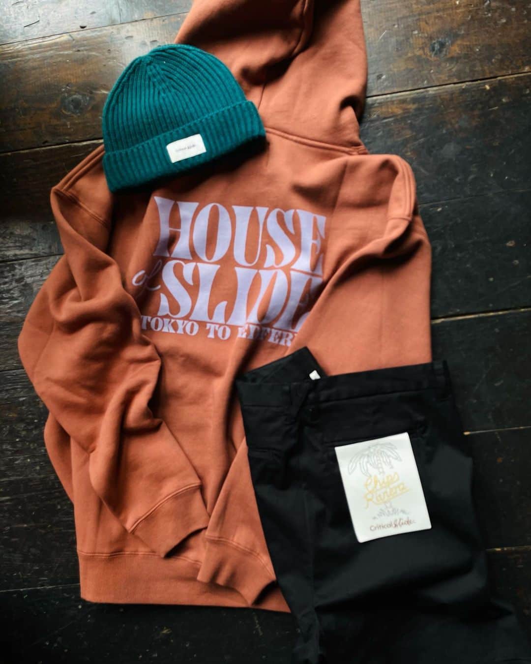 のインスタグラム：「#pocdstyle -New Arrival-  @tcss 👕HOUSE OF SLIDE HOODY Price/¥12,800(+tax) 👖RIVIERA PANT Price/¥15,800(+tax) 🧢INSTITUTE BEANIE Price/¥4,800(+tax) Stocked @poc_daikanyama #tcss #new #collection #portofcalldaikanyama #cafeandstore」