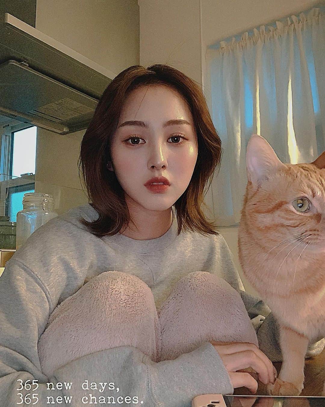 のインスタグラム：「b612のNewにあったフィルターもれる🍤 まさかの福岡、雪積もった 寒いので家で引きこもって編集る」