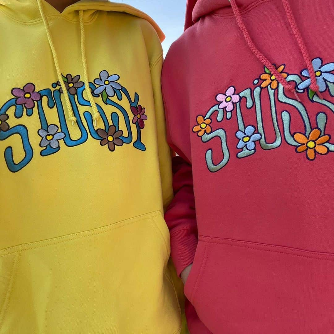 熊田来夢さんのインスタグラム写真 - (熊田来夢Instagram)「HappyBirthday mom❤️❤️ お揃いのhoodie! Yellowがわたし!」1月7日 18時46分 - kumada_raimu