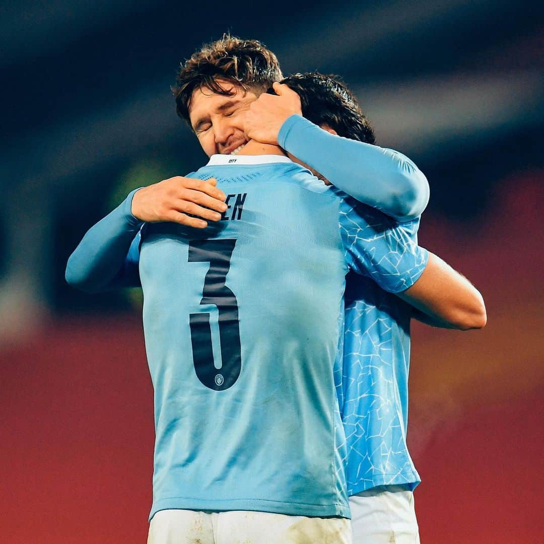 マンチェスター・シティFCさんのインスタグラム写真 - (マンチェスター・シティFCInstagram)「These two 💙 #mancity」1月7日 19時09分 - mancity