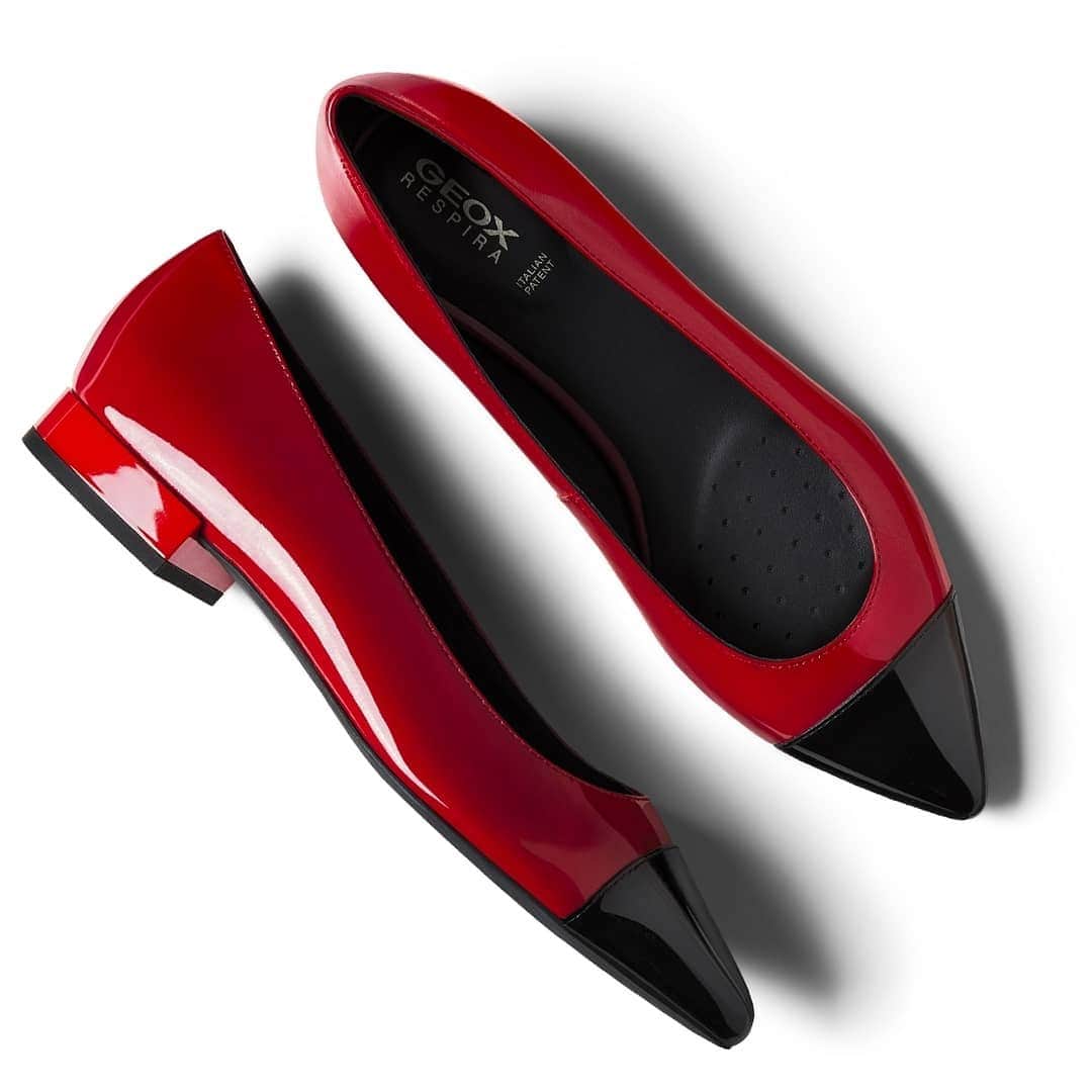 のインスタグラム：「Looking for brand new hues to start the year? Try with our Geox Charyssa, in sweet, cherry red to highlight your winter outfit!  #ExpressYourWorlds」