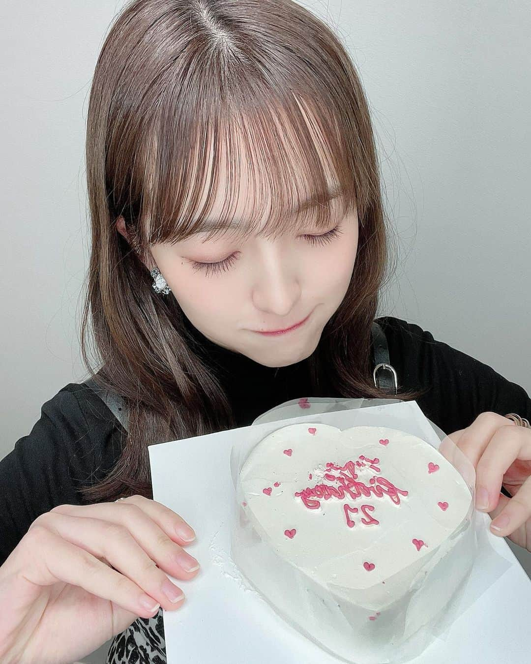 田島芽瑠さんのインスタグラム写真 - (田島芽瑠Instagram)「お誕生日ケーキはハートでした♡✨」1月7日 20時02分 - meru_chan_official