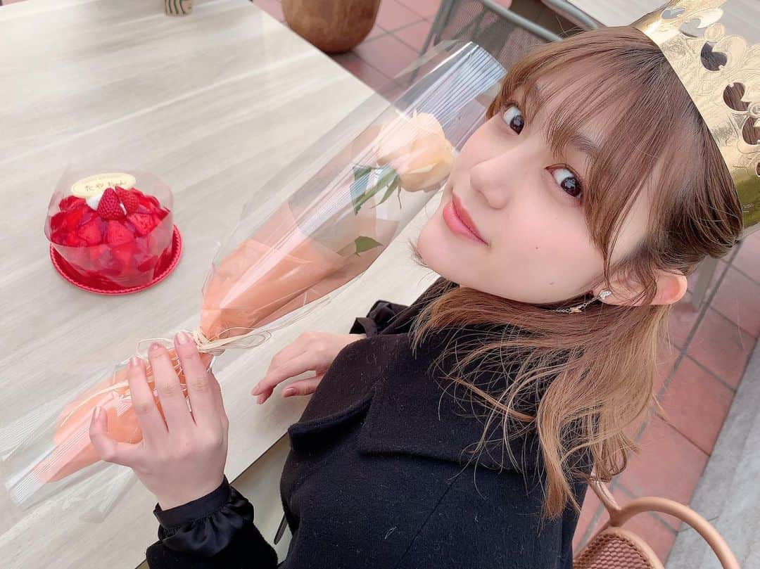 田谷菜々子のインスタグラム：「いっぱい撮ってくれたから沢山載せました📸 . . . 素敵な女性になれるように日々頑張ります💪🏻 . . 皆さんよろしくお願いします🤲🏻」