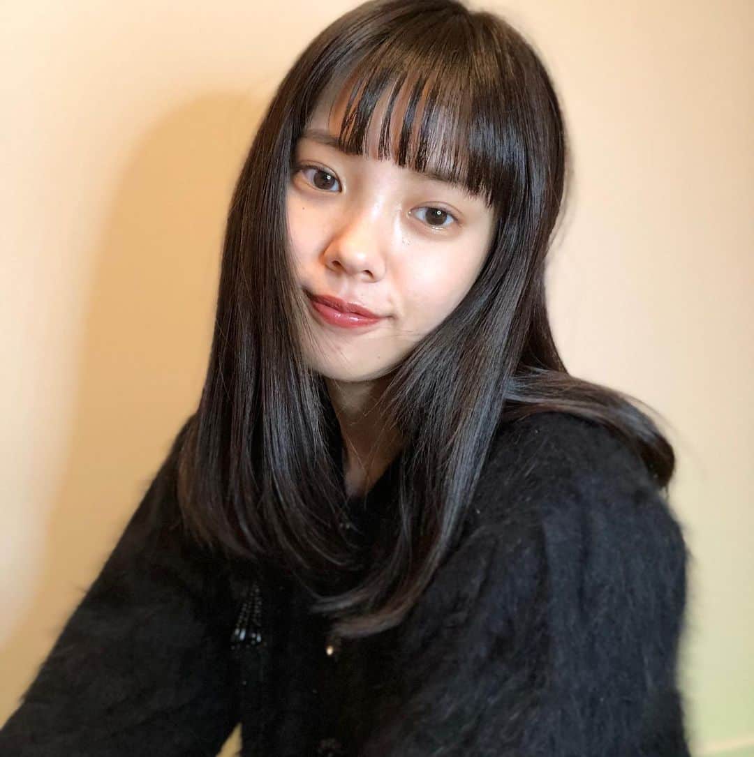 中山来未のインスタグラム：「髪きれいにした🦱❤️」