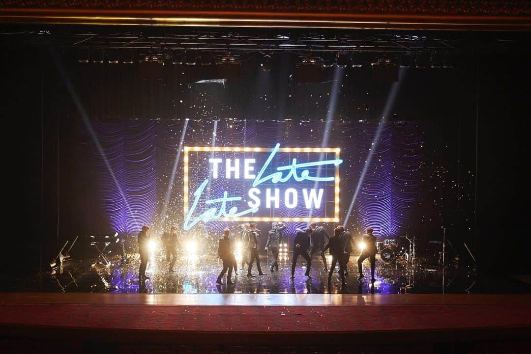 SEVENTEENさんのインスタグラム写真 - (SEVENTEENInstagram)「SEVENTEEN on The @latelateshow with James Corden  #SEVENTEEN #세븐틴 #LateLateShow #SEVENTEENxCORDEN」1月7日 21時14分 - saythename_17