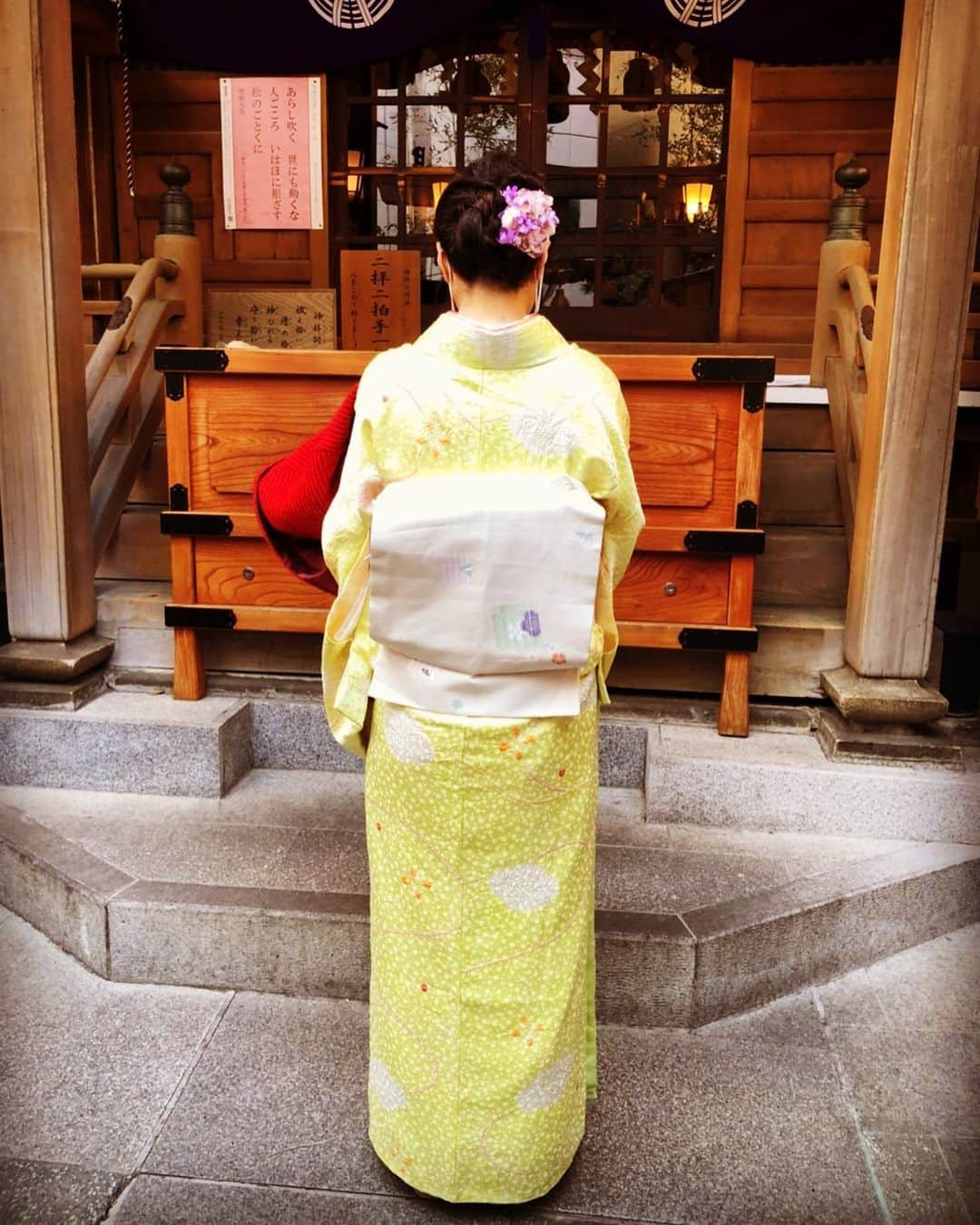 小柳津真由美さんのインスタグラム写真 - (小柳津真由美Instagram)「小網神社にお詣り⛩  #きものでお正月2021  #小網神社 #お詣り #着物でお出かけ #小柳津真由美」1月7日 22時05分 - mayumioyaizu