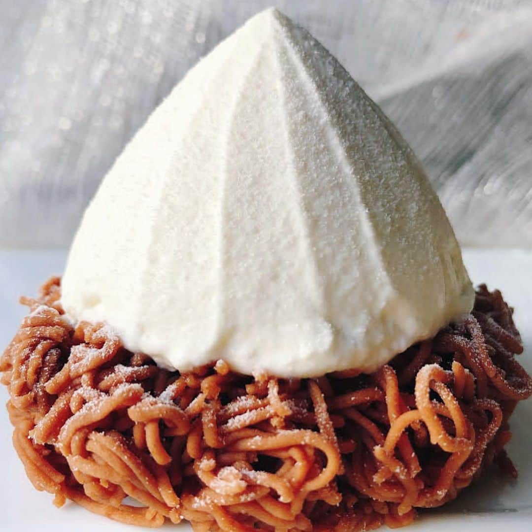 里井真由美のグルメインスタ