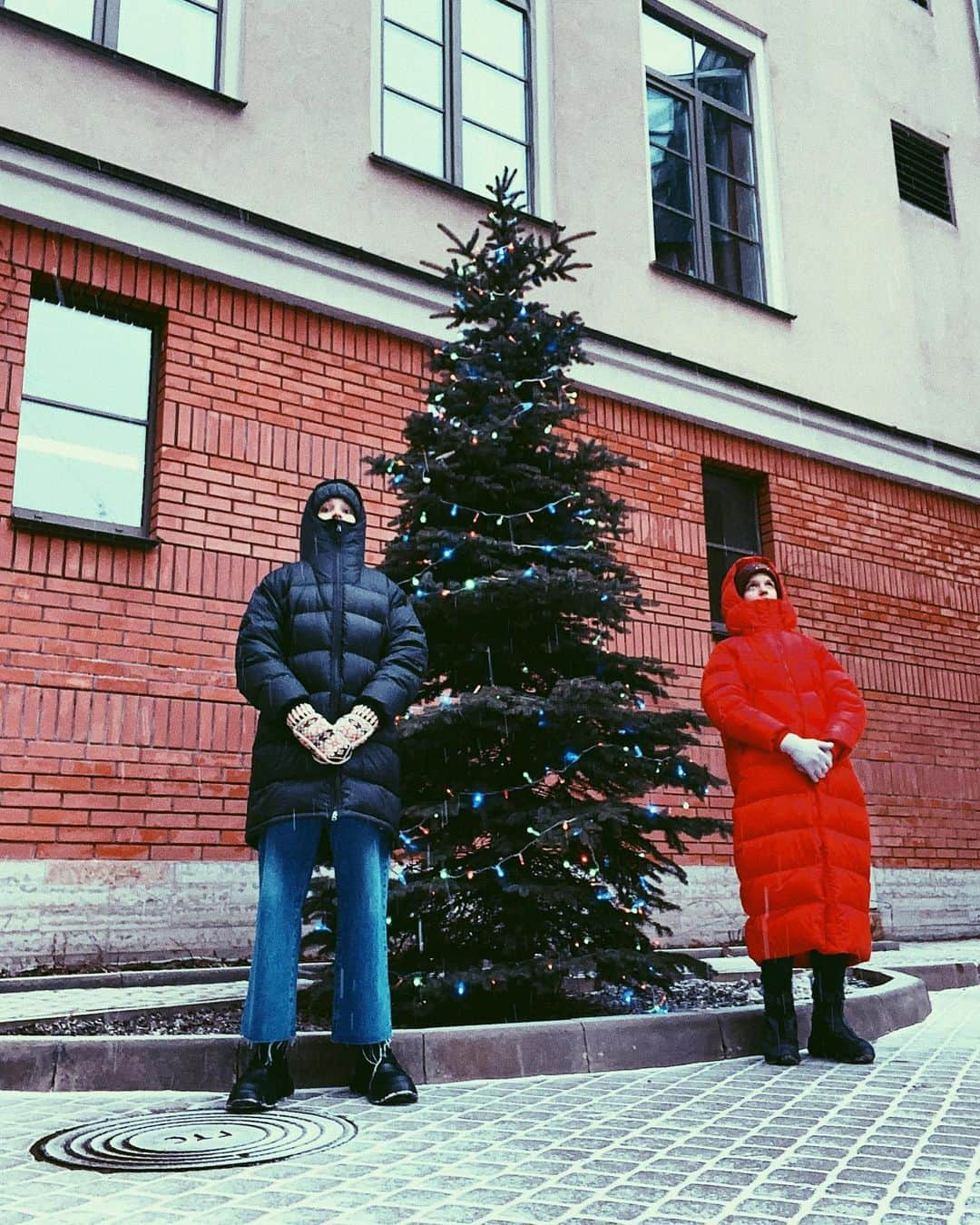 マリア・コーレワさんのインスタグラム写真 - (マリア・コーレワInstagram)「С Рождеством!!! 🤍🕊  Today in Russia we celebrate Christmas and I want to wish lots of warmth, harmony and love to everyone who celebrates today 💫  Желаю всем теплоты, гармонии и любви в этот прекрасный светлый Праздник 🙏🏻💫」1月8日 1時44分 - marachok