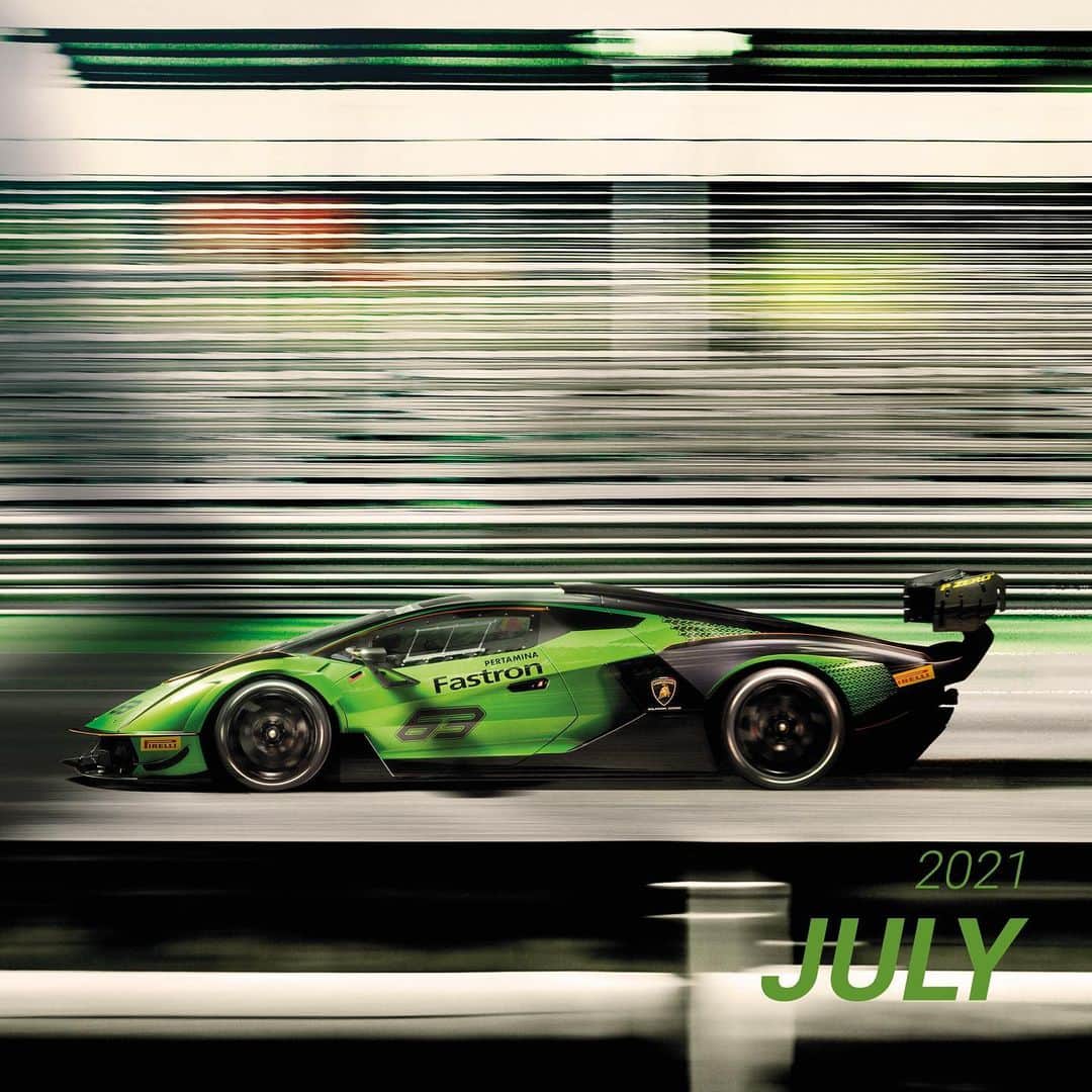 ランボルギーニのインスタグラム：「A year full of energy and pleasure, with our new 2021 Lamborghini calendar.  Check it out now.  #Lamborghini #LamborghiniCalendar #2021 #EssenzaSCV12」