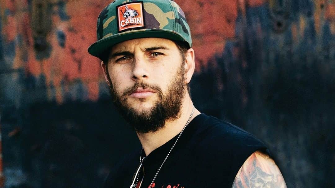 Kerrang!さんのインスタグラム写真 - (Kerrang!Instagram)「M. Shadows: The new Avenged Sevenfold album ​“sounds nothing like anything we’ve done.” With Huntington Beach metal titans Avenged Sevenfold ​“in the middle” of working on a new record, frontman M. Shadows teases a totally different direction for the band. Read more now over on Kerrang.com! 🤘 ⠀⠀⠀⠀⠀⠀⠀⠀⠀ 📸: @jonathan.weiner ⠀⠀⠀⠀⠀⠀⠀⠀⠀ @avengedsevenfold #kerrang #kerrangmagazine #mshadows #avengedsevenfold」1月8日 2時45分 - kerrangmagazine_
