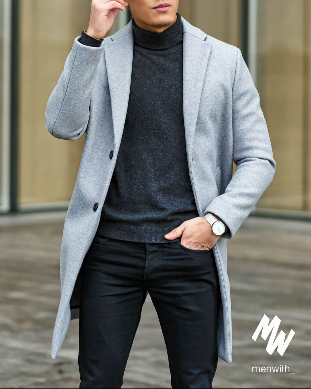 Men Withのインスタグラム：「Lovely photo of our dear friend @yvi.ackerman 👌🏽 #menwithstreetstyle」
