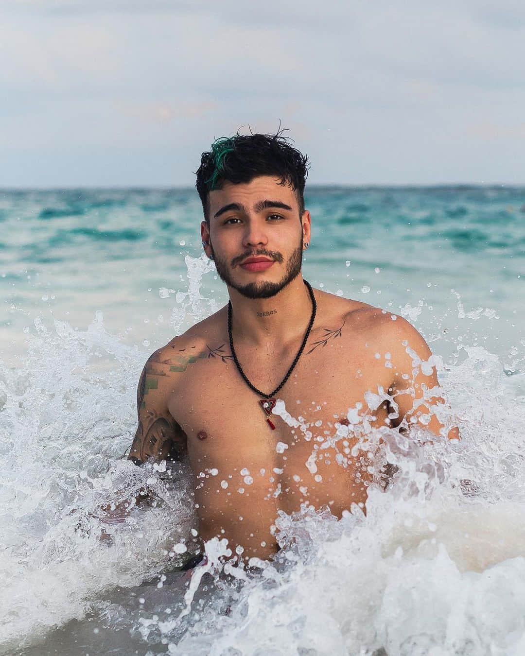 Sebastián Villalobosのインスタグラム：「tuluminati 👁」