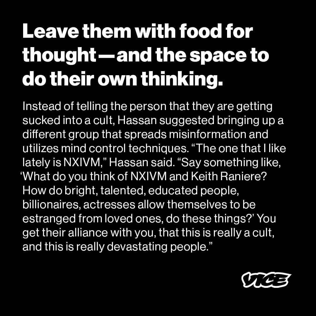 VICEさんのインスタグラム写真 - (VICEInstagram)「Because belief in conspiracy theories isn't rooted in reality, how you approach this conversation—or, in actuality, this series of conversations—is key.⁠⠀ ⁠⠀ VICE spoke to two experts in cult deprogramming (who both agreed that QAnon fits the ‘cult’ bill) about when and how to intervene when a loved one is taking up the banner for a troubling new cause.⁠⠀ ⁠⠀ Swipe through and head to the link in bio for advice from Steven Hassan, a mental health professional, author of 'The Cult of Trump,' and founder of the Freedom of Mind Resource Center, and Rick Ross, a cult deprogrammer, founder of the Cult Education Institute, and author of 'Cults Inside Out.'⁠⠀ ⁠⠀ 🎨: Cathryn Virginia」1月8日 4時51分 - vice