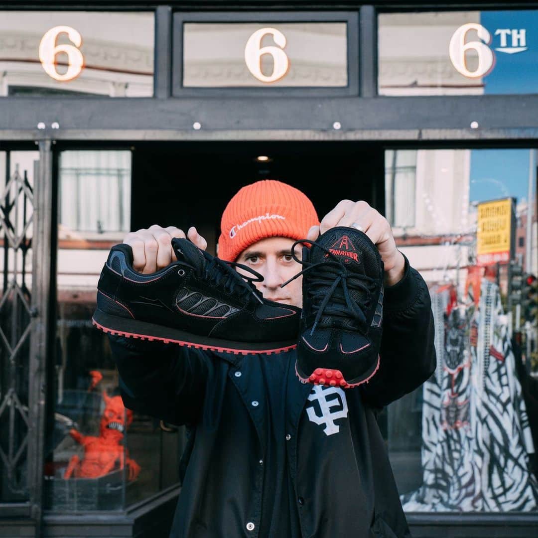 ラカイリミテッドフットウェアのインスタグラム：「40 years of Thrasher ✔️ Carroll x @thrashermag x @66_6th with Vibram outsole for stomping the city streets.  Available now at the 66 6th store in San Francisco, select skate shops, and Lakai.com Throughout the week we will be tagging all of the shops carrying the shoe. Here is the first list👇 @damageduluth @identityboardshop @boarderstopanga @cowtownskate @valsurf1962  @thepointskateshop @billswheelsskateshop @holistic_skateshop @spottampa @milosport @roundrockskateboards #LakaiXThrasher」