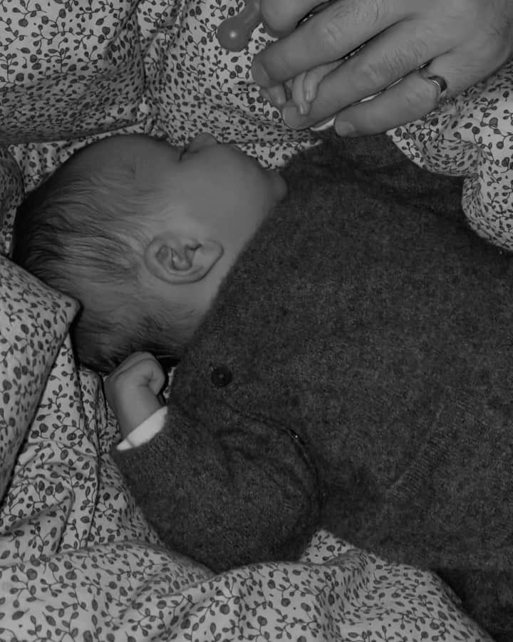 ペニーレ・タイスベックのインスタグラム：「Daddy daycare🥺♥️」
