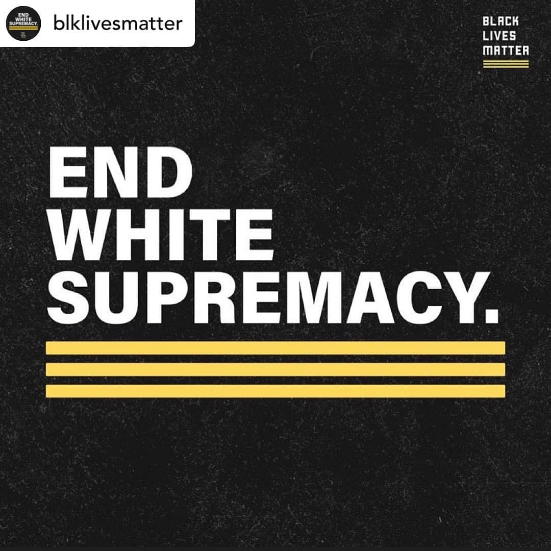 ジャック・ファライーさんのインスタグラム写真 - (ジャック・ファライーInstagram)「From @blklivesmatter:   Posted @withregram • @blklivesmatter What we saw today was years in the making. Centuries even.  The underwhelming presence and action of law enforcement today was a representation of the White supremacy that will never allow our Black communities to be free. Let’s not avoid the reality that we all know would have transpired had these been Black folks.  Our movement is one born of love and a vision of Black liberation. Those who call it violent are the same ones storming the Capitol today. BLM has never called for violence, nor will we today. What we do call for is this:  End white supremacy. Protect Black communities. Build a democracy that serves all of us, not a select few. We’re in it for the long haul.」1月8日 6時22分 - jackfalahee