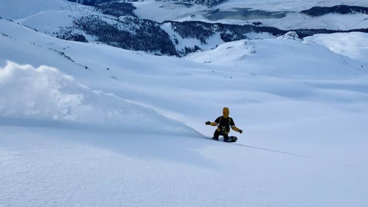 ステール・サンドベックのインスタグラム：「Some nice turns to end the day🙏🏼」