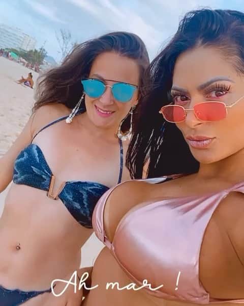 のインスタグラム：「Amiga 👭 #errejota」